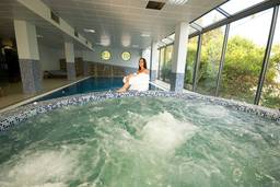 Schwimmbad im Iberostar Bellevue