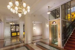 Rezeption im Hotel Olympic Palace
