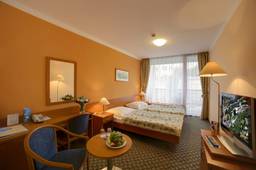 Komfortables Zimmer im Hotel Thermal