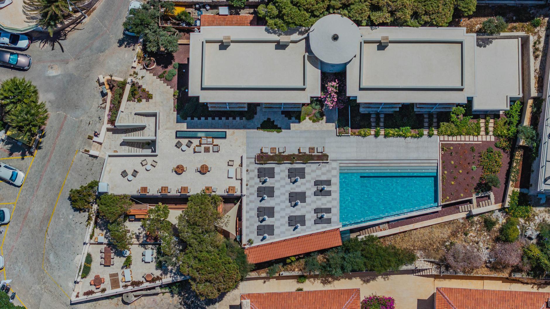 Leonardo Club 4*